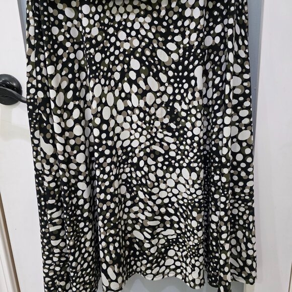 Perceptions 16P Black White Spotted Sleeveless Knee Length Dress - Picture 6 of 10